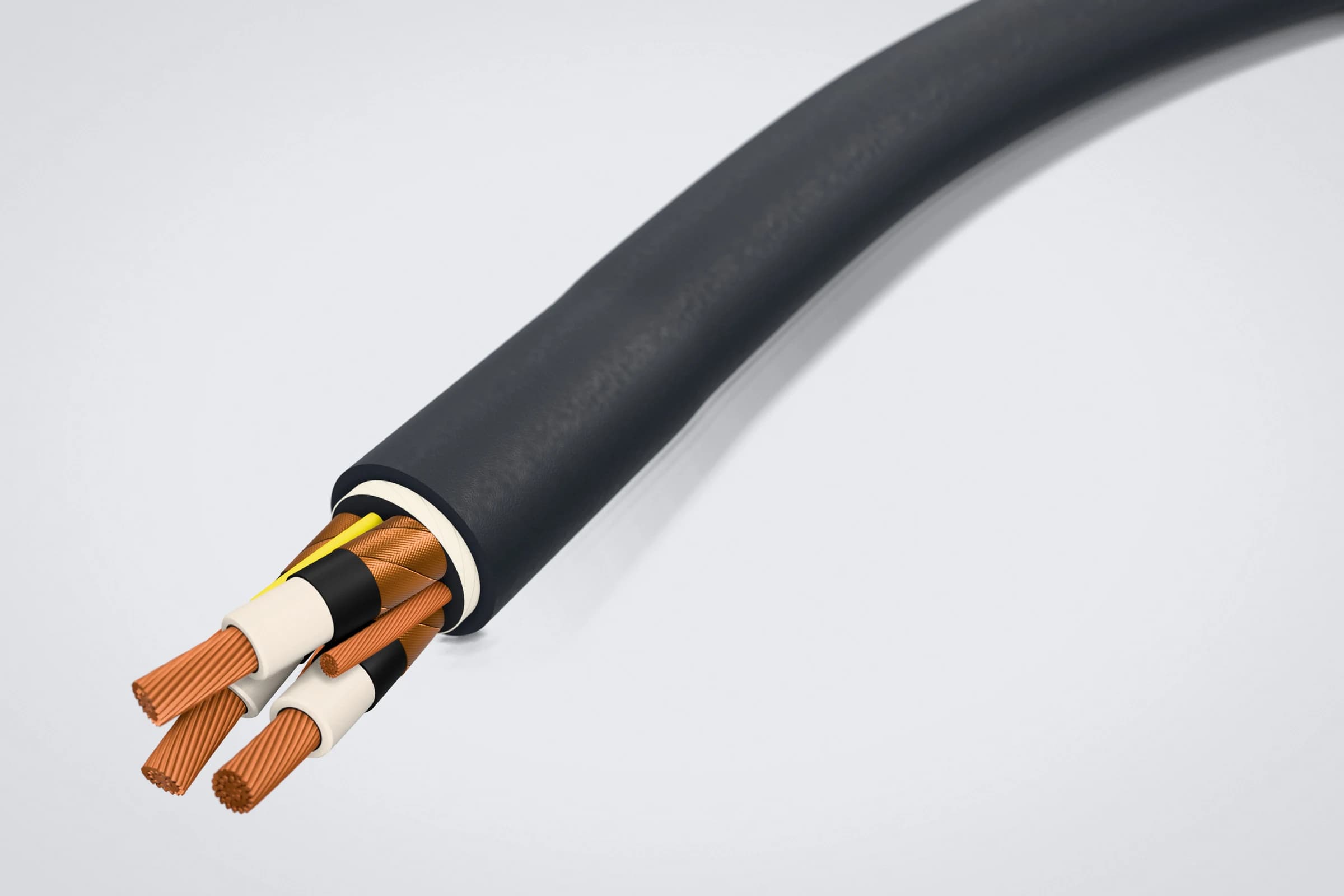 Cable alimentador minero MP-GC 15kV para infraestructura de carga eléctrica subterránea