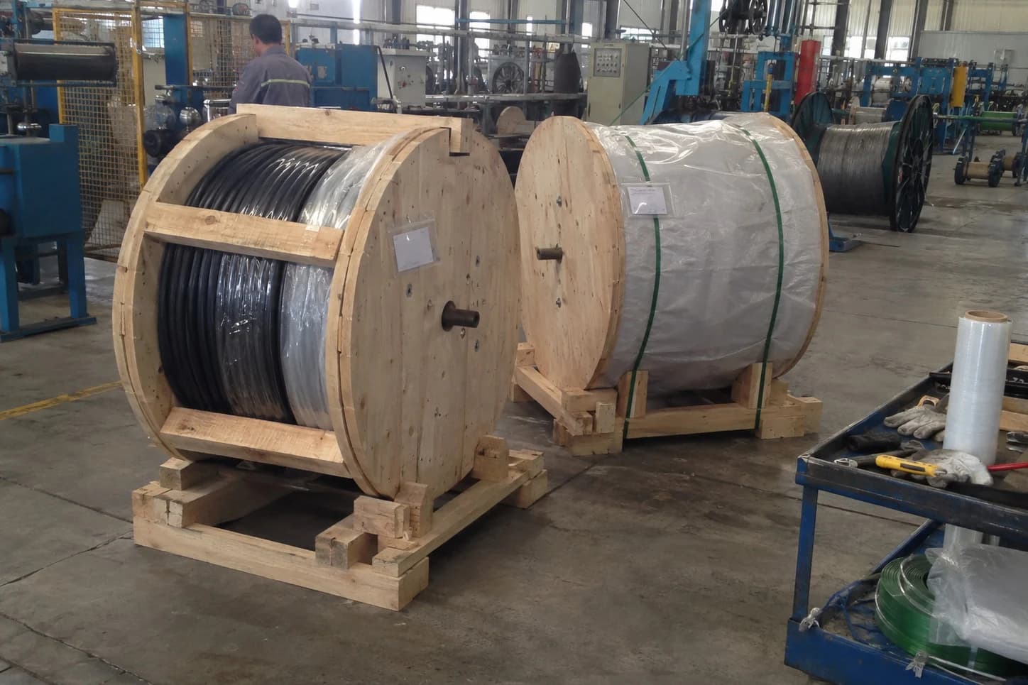 Carretes de madera tratada térmicamente con sello NIMF-15 IPPC para exportación a México